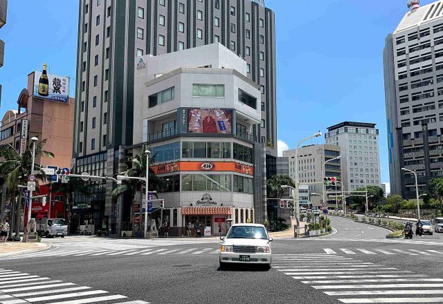 Okinawa | Japan   KLINE  | TCL